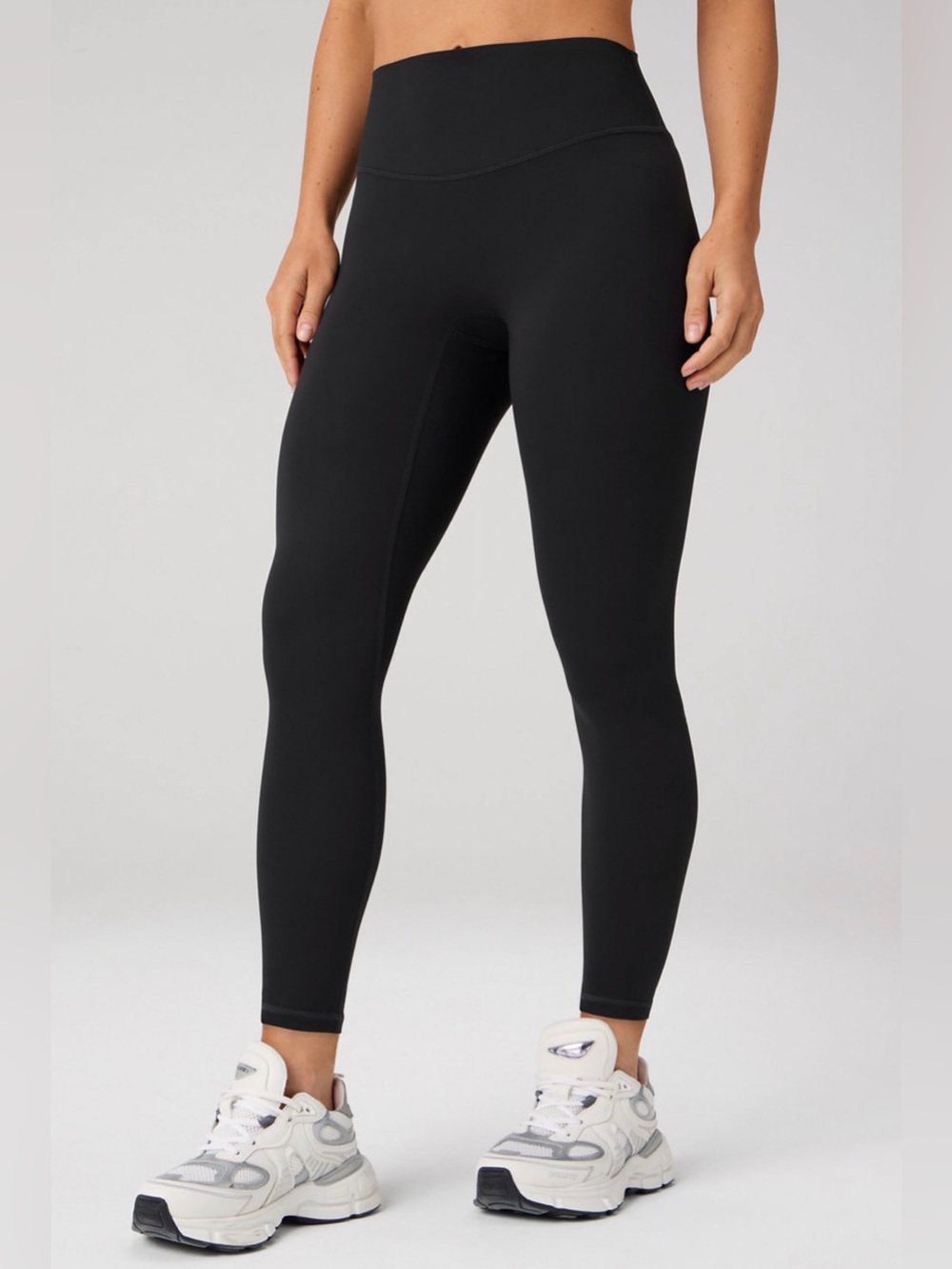 Fabletics The No-Seam Pureluxe TLC Leggings 7/8 In Black Size Large